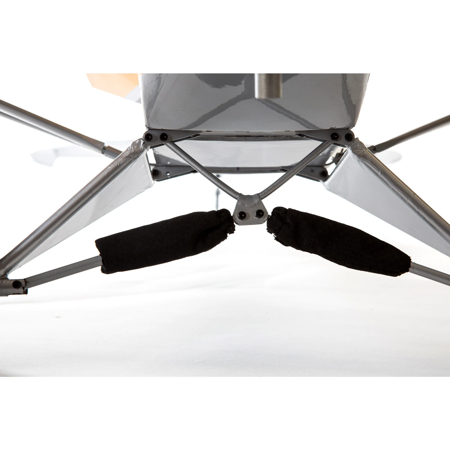 Hangar 9 Carbon Cub 15cc ARF, 90" 9 Hangar 9 Carbon Cub 15cc ARF, 90" - Image 9