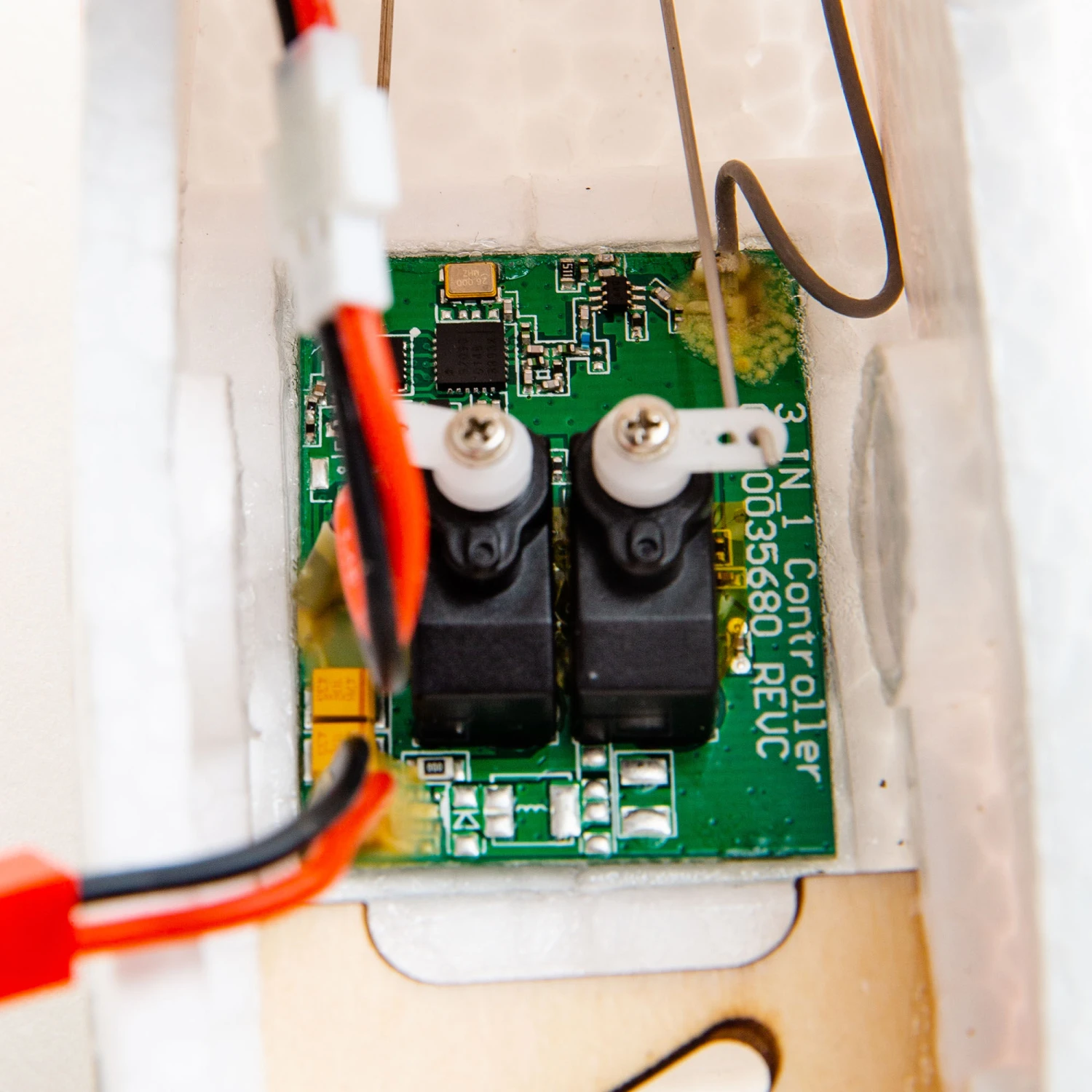 HobbyZone Mini AeroScout RTF 14 HobbyZone Mini AeroScout RTF - Image 14